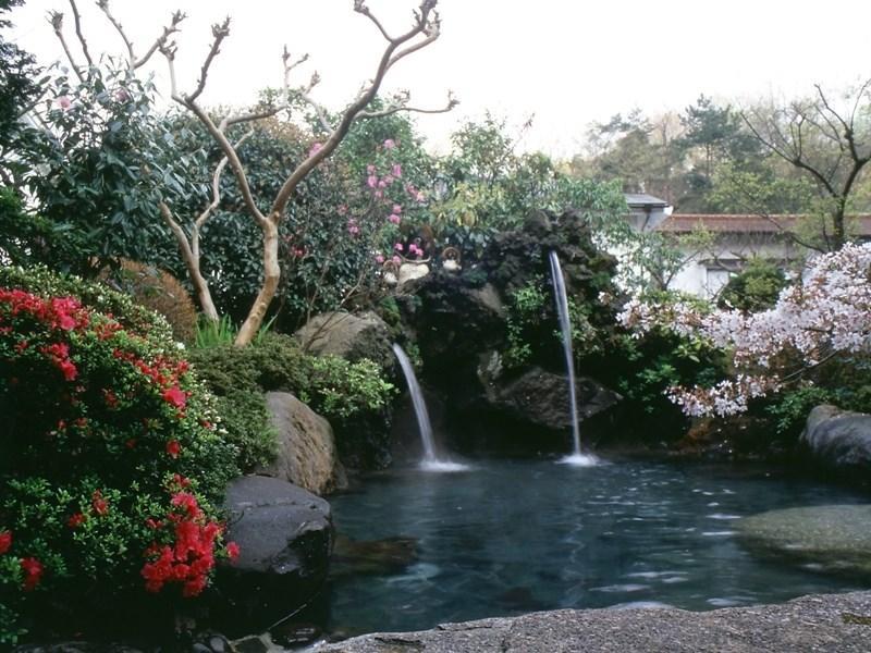Motoyu Ryokan Atsugi Bagian luar foto